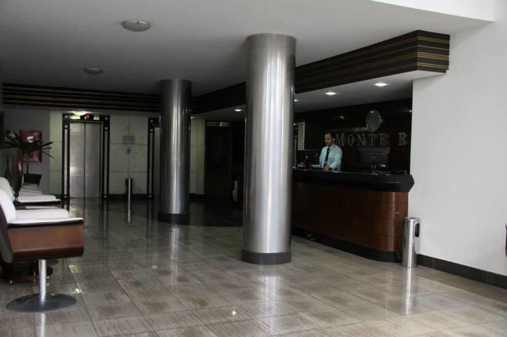 Hotel Monte Rey Montes Claros Exterior foto
